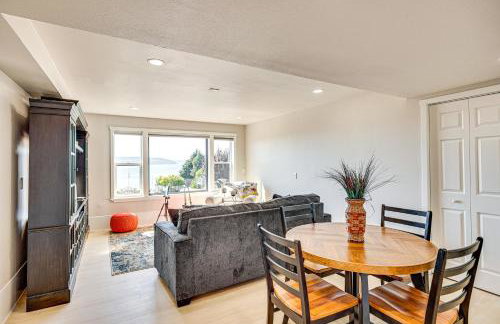 Puget Sound Views Des Moines Apt with Patio - Foto 8