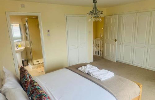 Detached 4 Bed Family Home - Foto 26