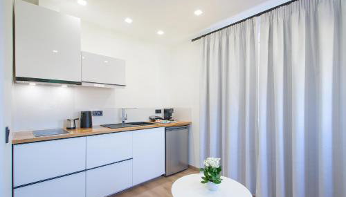 Georgia apartments and suites in town - Foto 4, stove