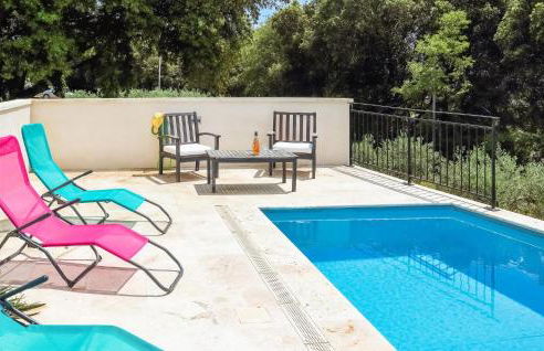 Cozy Home In Orgnac-L'aven With Wifi - Foto 10