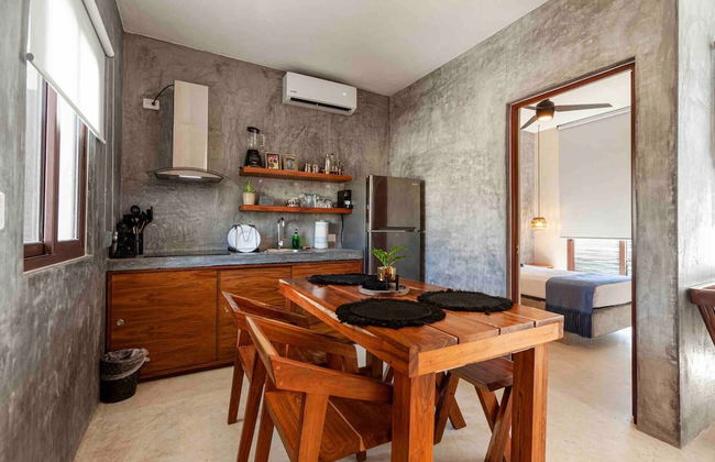 Minimalistic Coup De Coeur In Town - 2 Rooms Unit - Photo 14