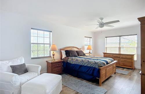 Private Family Waterfront Retreat 6BD-5BA Bring your Boat - Foto 17