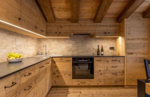 Lino Deluxe Suite - Photo 9