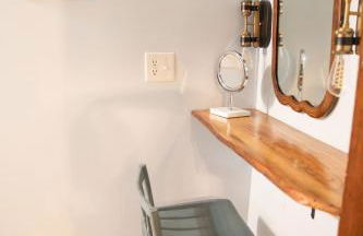 Creekside Farmstead - Pool - Hot Tub - 3 Min to Lake - Pets Allowed - Foto 12