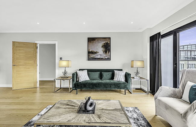 Beautiful Abode In Brentford - Foto 14