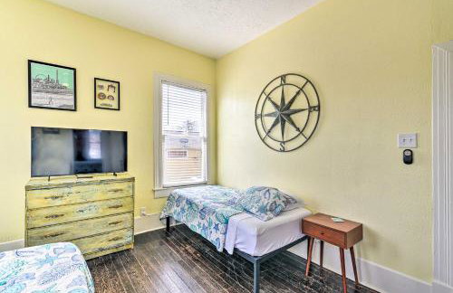 Walk to Beach! Group-Friendly Galveston Hideaway - Foto 30