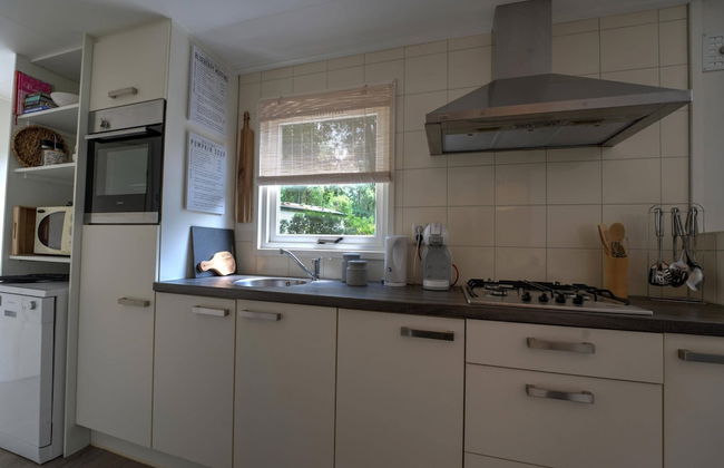 Holiday Home in Hattemerbroek With Smart TV - Photo 6