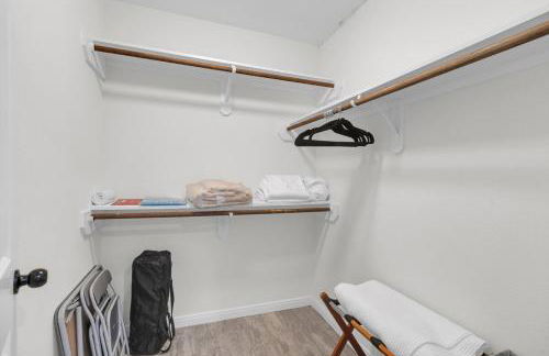 Texan Backyard Vibes l Cowboy Pool & BBQ l Pet-Friendly - Foto 35