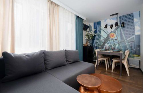 Central Warsaw Modern Studio with AC and next to the Metro by Noclegi Renters - Foto 1