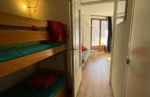 Studio rénové avec balcon, proche télécabine, 4 pers - FR-1-165A-177 - Foto 4