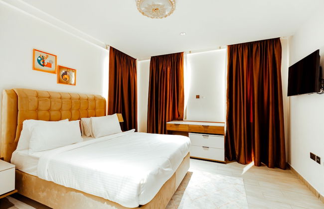 Veronique Heights - Photo 11