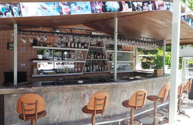 Family Apart - Photo 29