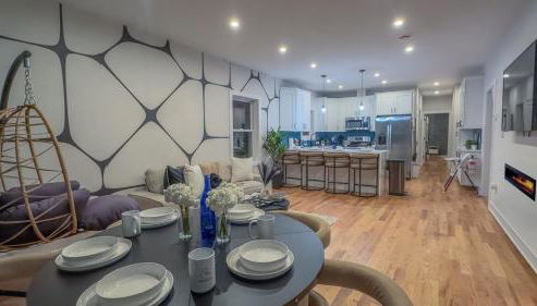 Pristine House, Sleep 21, Park 2 cars FREE, 20 PERCENT OFF - Foto 3