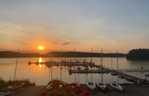 Schadzka w dwunastce z widokiem na jezioro - Foto 22