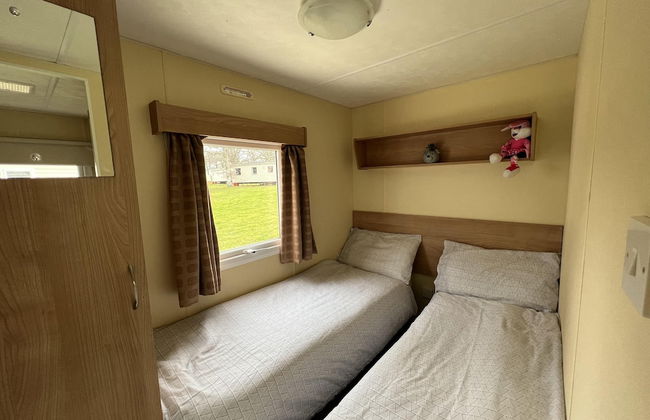 3 Bed Caravan Sea Views Discounted Ferry - Foto 7