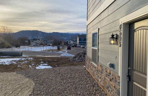 New 3 Bedroom Townhome with Mountain Views - Foto 12