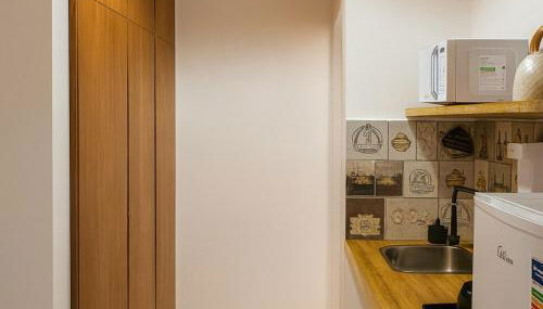 Studio Privativo aprox 2,7 km Centro, Praia Clube c Ar Condicionado - Foto 3, stove, minibar