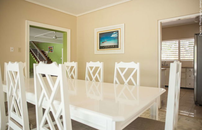 Breezy Shores at Cardiff Hall - Photo 16