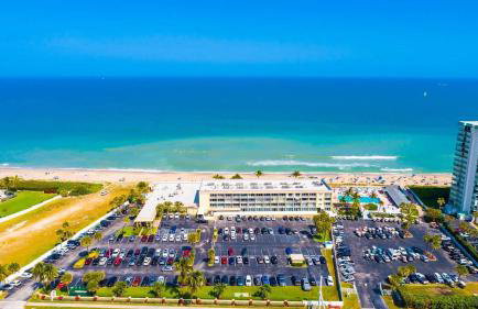Hutchinson Island BeachFront Heated Pool Balcony Top Floor - Foto 37