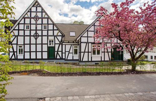 Gut Vasbach Ferienwohnungen - Photo 1