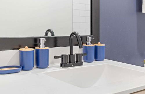 Modern 1BD Near DT & UMN Gym Street Parking - Foto 28