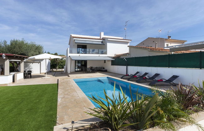 Villa Isabel - Foto 1