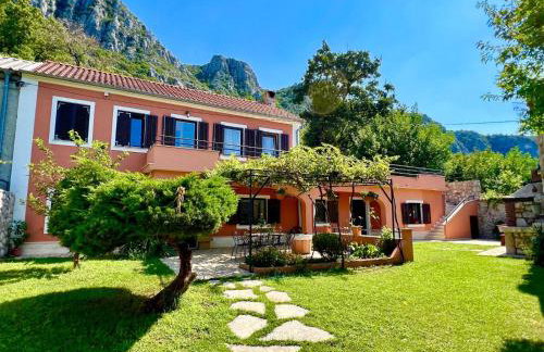 Ciborovi Dvori - Foto 1