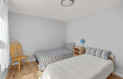 4 Bedroom - 5 min walk to Jenkins Pond - Foto 40