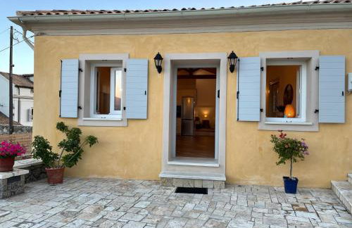 Goninos Jacuzzi Suite - Foto 23