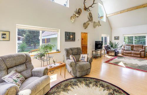 Private Hot Tub Enchanted Hideaway in Lincoln! - Foto 4