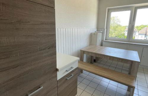 Fully equipped Apartment with Balcony in Duisburg - Photo 8