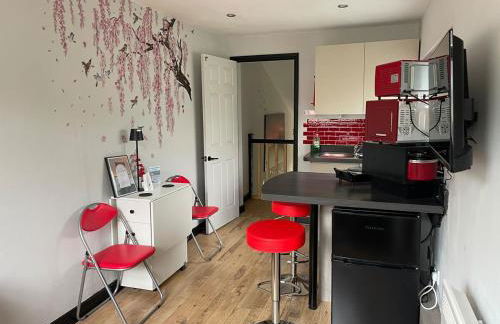 The Secret Maisonette Rochester - Photo 5