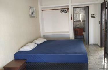 Carnaval a partir 5 diárias - 15 pessoas- Linda Casa de praia com Super piscina 12x5 Novinha com 3 níveis, Wi-Fi, Tv led,jardim , churrasqueira completa - Photo 46