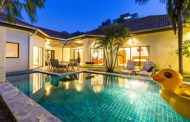 Majestice Pool Villa 4 Bedrooms - Foto 1