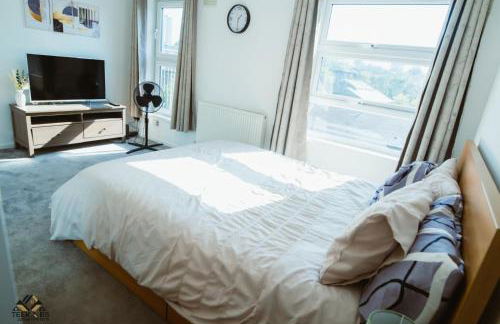 Modern 2 bedroom Terrace - Foto 9