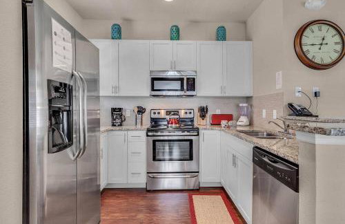 4 BD 3 BA Lucaya Village 23-101 - Foto 12
