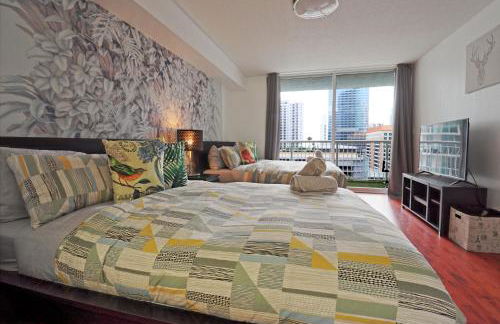 Upscale Apartment in the Heart of Brickell - Foto 22