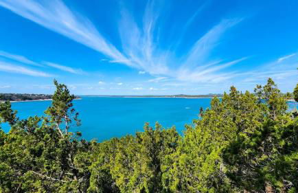 Hilltop Lakeview Hideaway- 2BR 2BATH with romantic sunsets - Foto 12