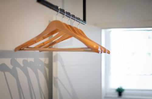 BLU APARTMENT -modern interior design in city centre- close to HBF & Uni - Foto 25