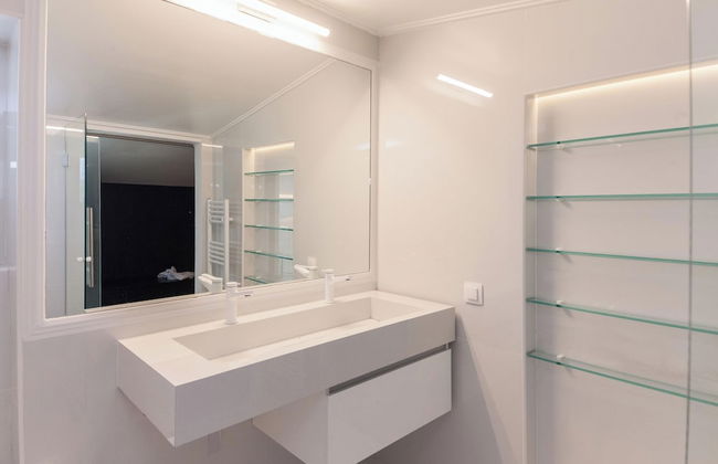 Marousi 2 Bd Luxury Living w Shared Pool - Foto 33