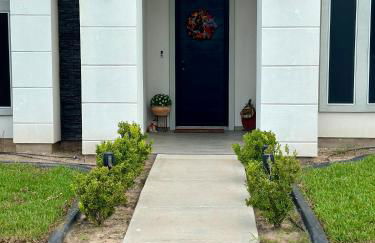 Modern coziness at its best! - Photo 4