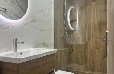 Grey Studio House - Photo 23