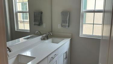 Gated Upland Home 3b 3 bath - Foto 5