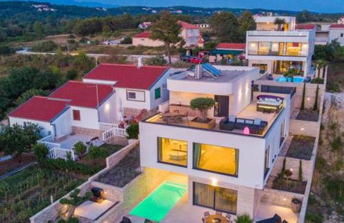Villa Four Seasons Seaside B with heated pool and jacuzzi, Zadar - Foto 35