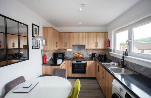Modern 3 Bed Flat Balloch - Foto 8