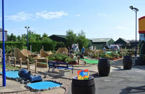 PG101 6 BERTH DELUXE ON THE GOLDEN PALM CHAPEL st LEONARD PG101 - Foto 19