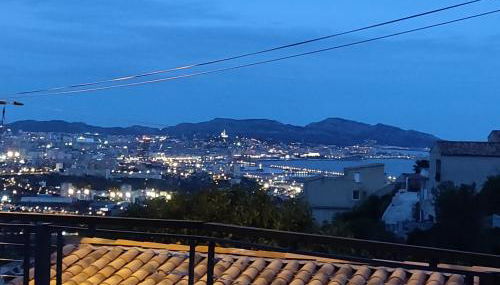 Bella Villa Piscine & jacuzzi - Photo 4