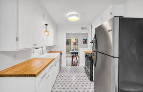 Modern King Bed 5 mins to Downtown - Foto 28