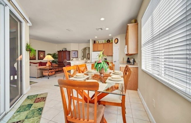 Private Pool & Spa Near Disney! 4 Bedroom Villa - Foto 32