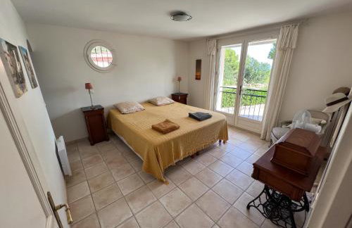 Villa "Le Sortilège" vue panoramique et piscine - Foto 11